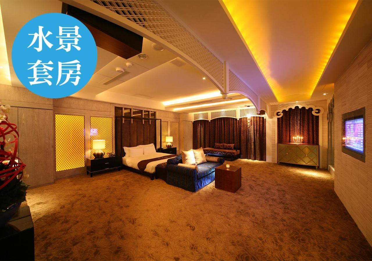 Lanshy Motel Taichung Exterior photo