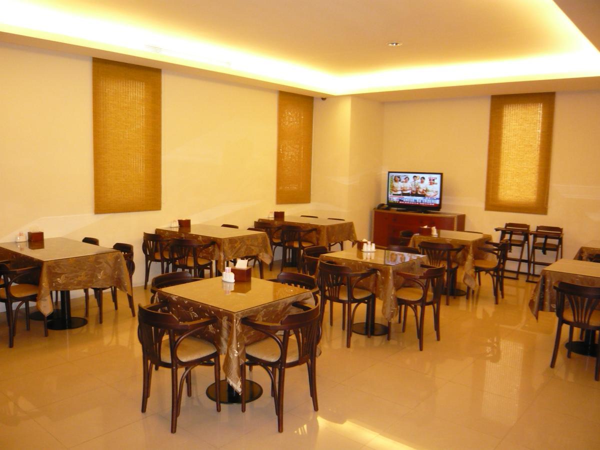 Lanshy Motel Taichung Exterior photo